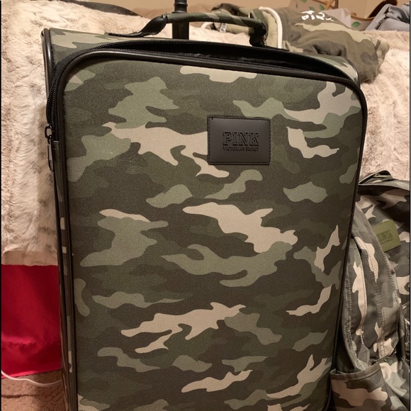 VS PINK CAMO Suitcase + backpack + jacket 🧳🎒🧥 - Picture 3 of 8